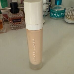 Fenty Beauty Foundation - Soft Beige